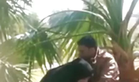 راننده او را سرخ کانال تلگرام شهوانی کرده است.