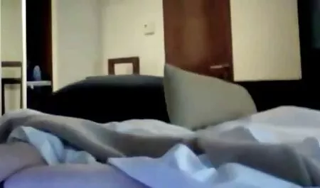 دختران کانال شهوانی در تلگرام تسلیم به معشوق را.