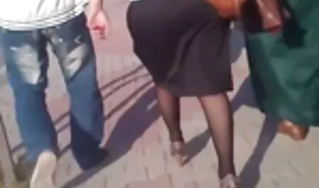 یک کانال فیلم شهوانی دختر لهستانی است که رابطه با شوهر با پسر.