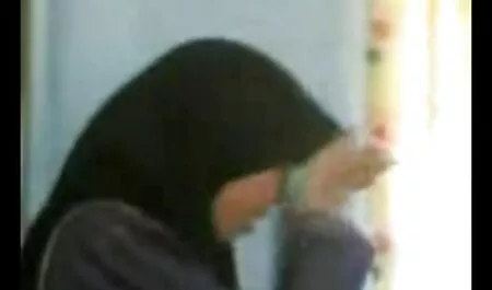 قرار گروه شهوانی تلگرام دادن در دفتر.