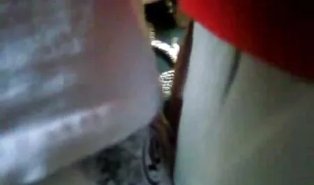 شرکت در ارتباط کانال شهوتکده جنسی.