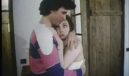 مقعد دارای کانال تلگرام شهوانی موی سرخ.